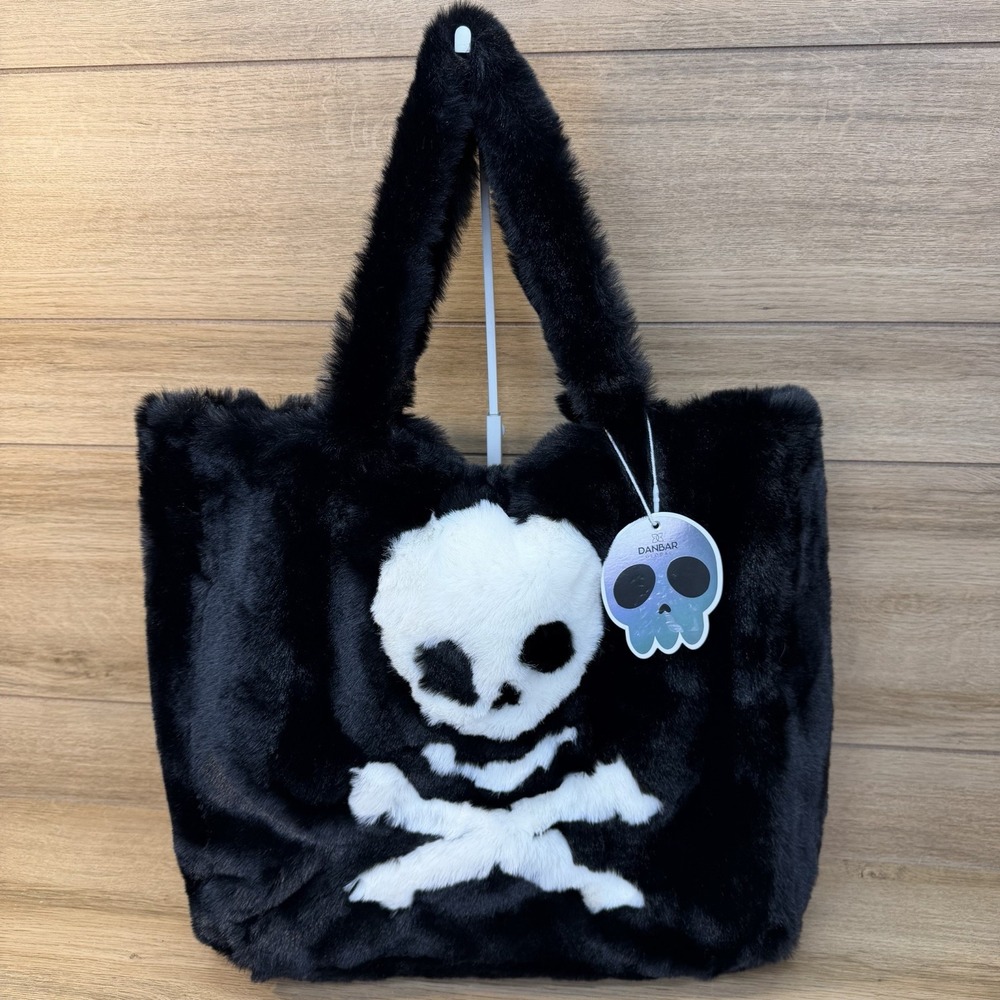 Danbar Skull And Crossbones Large Tote Bag Plush Halloween Spooky NWT